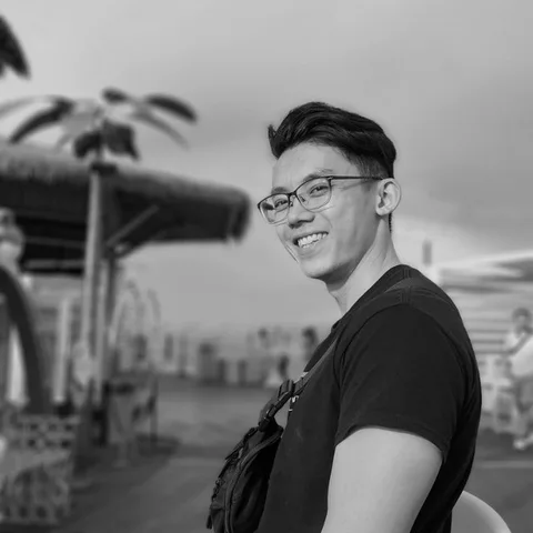 Portrait of Justin Lee